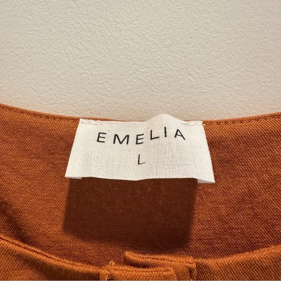 Emelia Rust Tie-Front Ruffle Tank Top - Picture 2 of 6